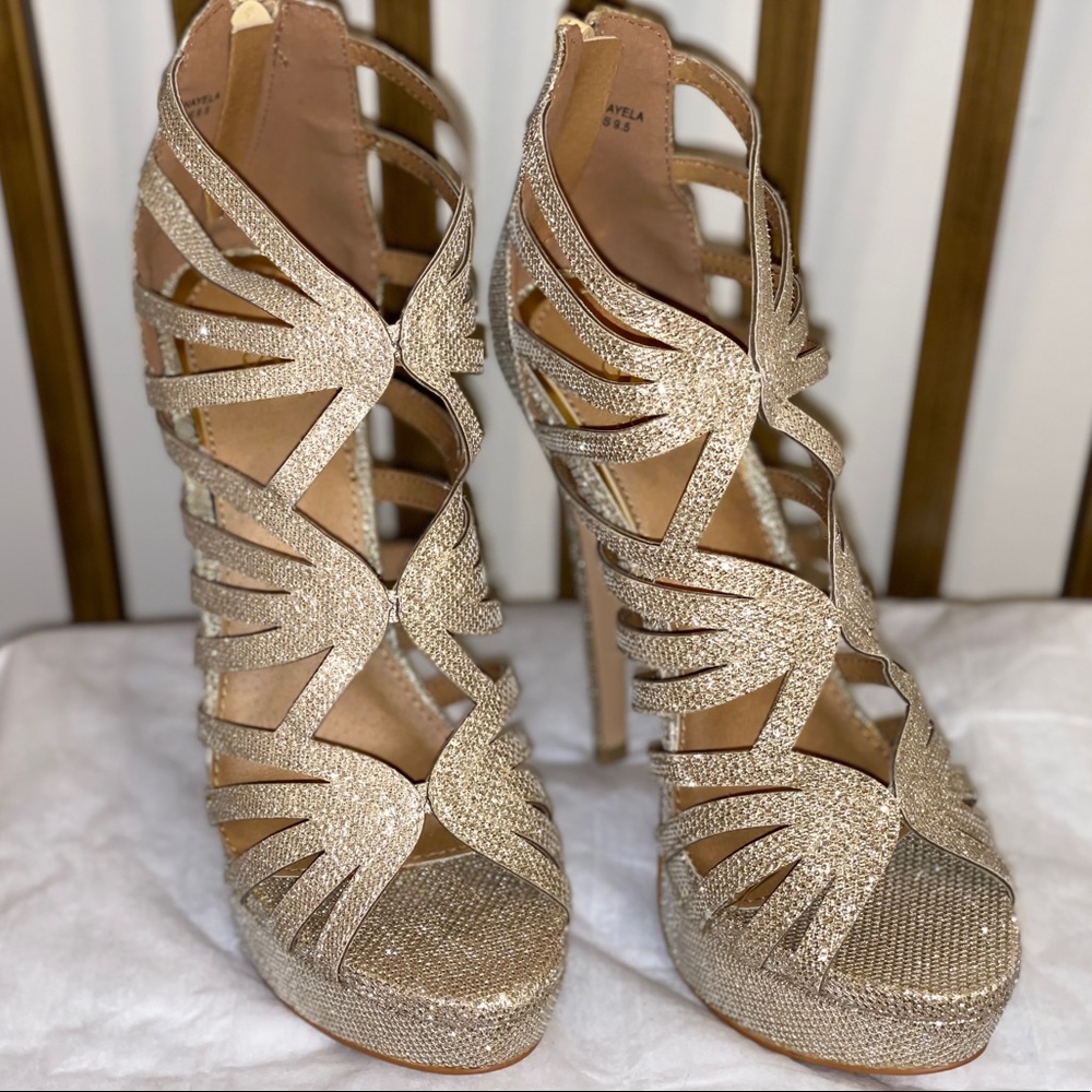 SCENE “Nayela” High Heel Shoes